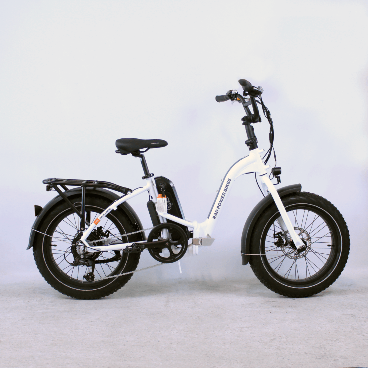 Vélo électrique pliant Rad Power Bikes RadExpand blanc