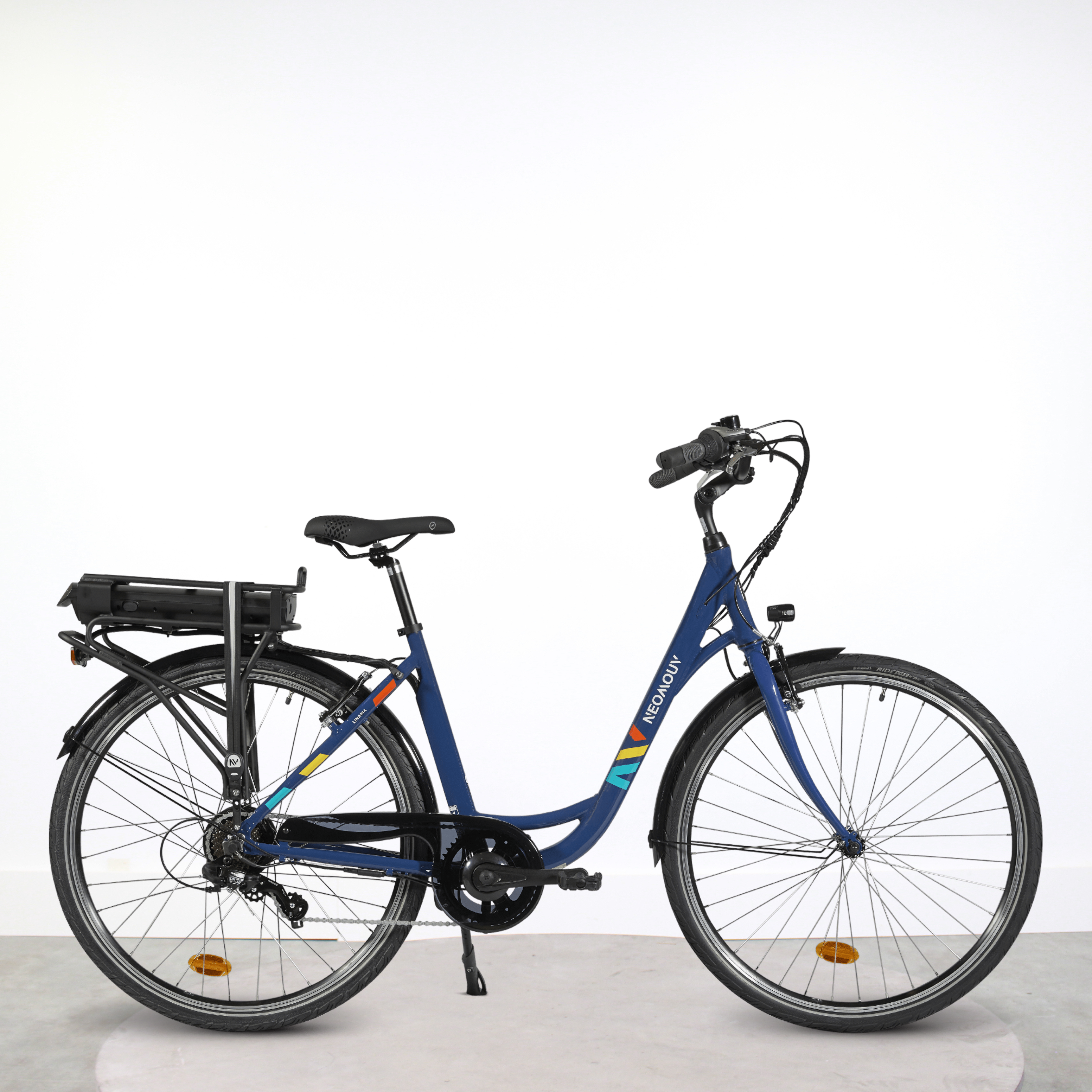 Vélo de ville électrique Neomouv Linaria