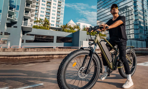 Tous nos vélos électriques reconditionnés en location