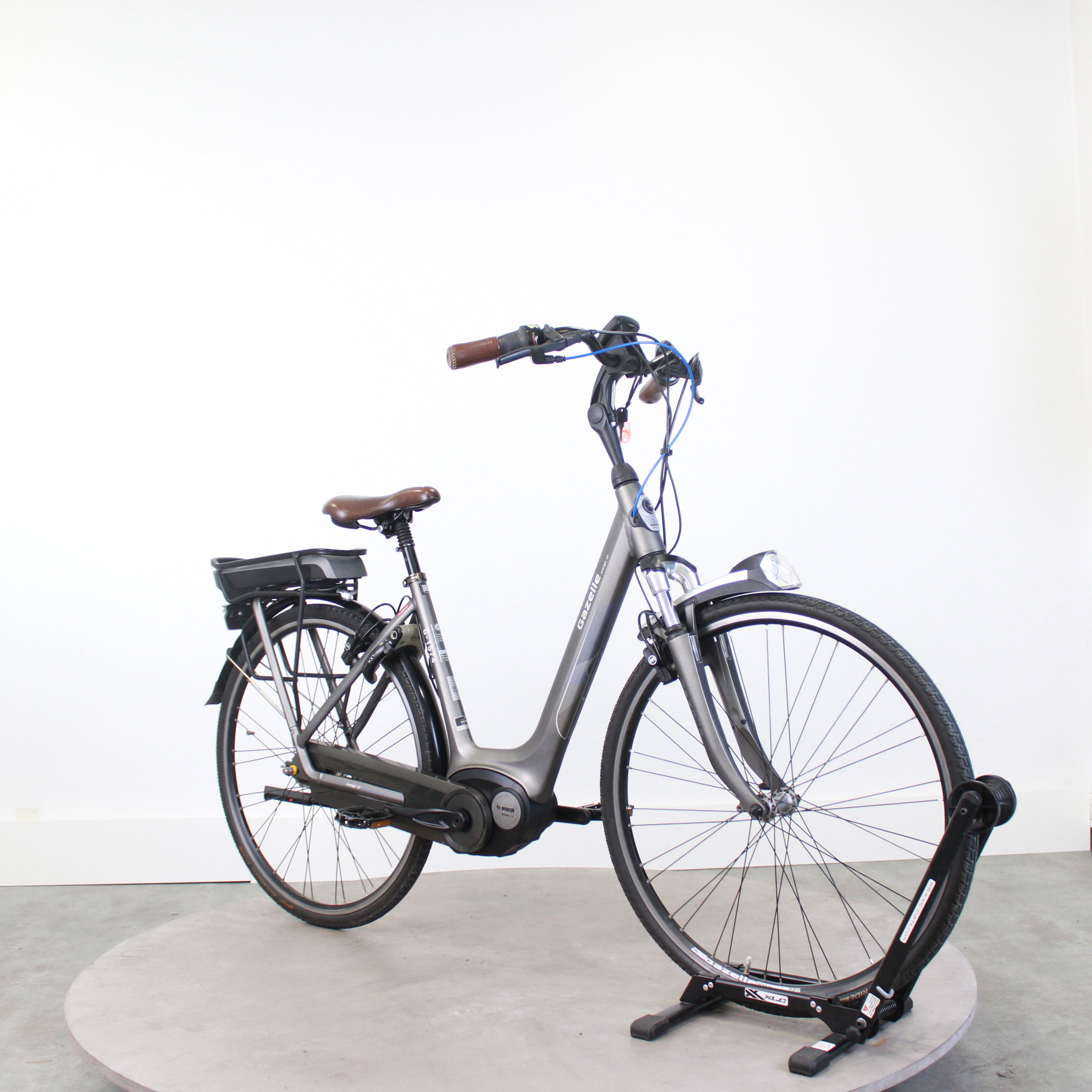 Vélo électrique Gazelle Orange C7