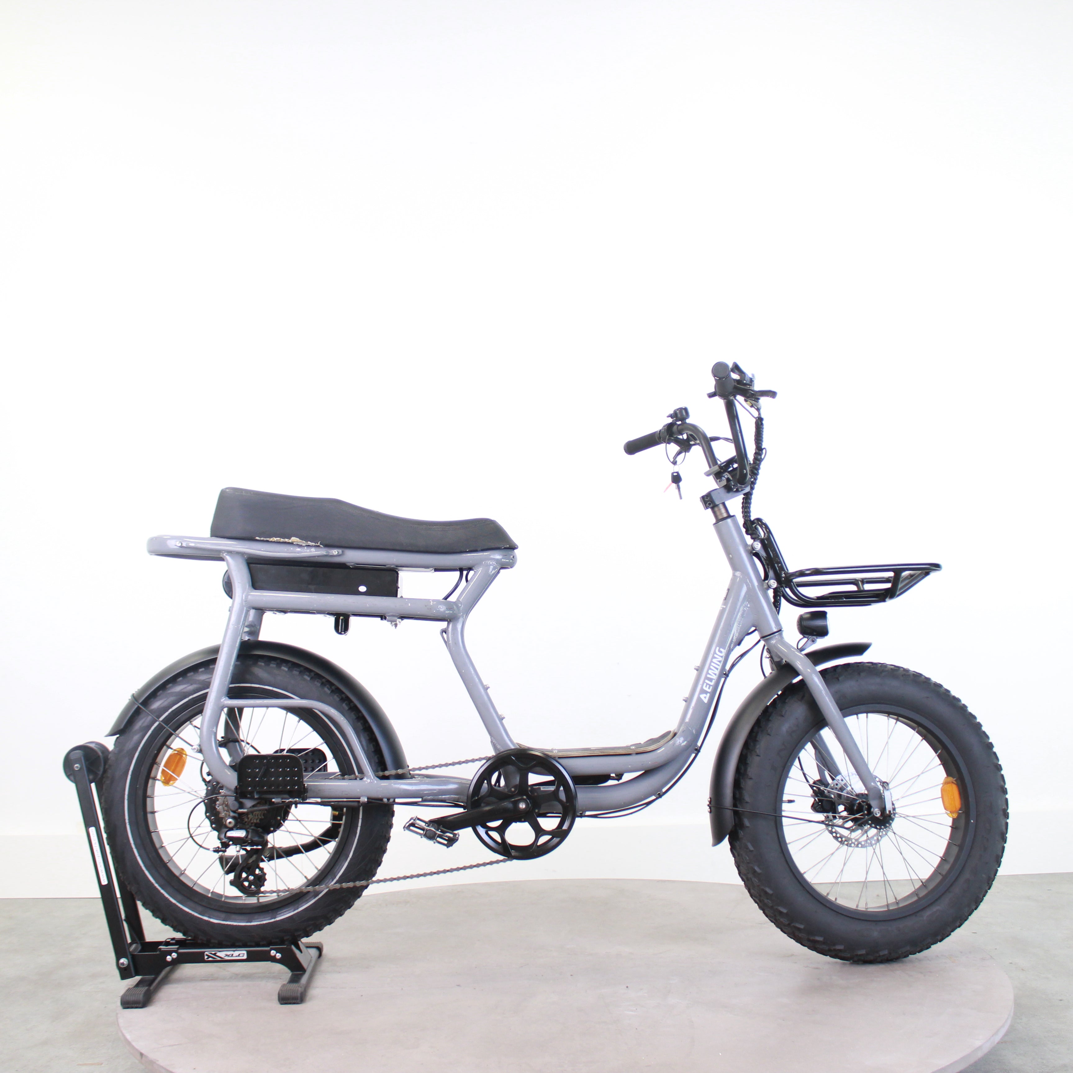 Vélo cargo électrique Elwing Yuvy 1