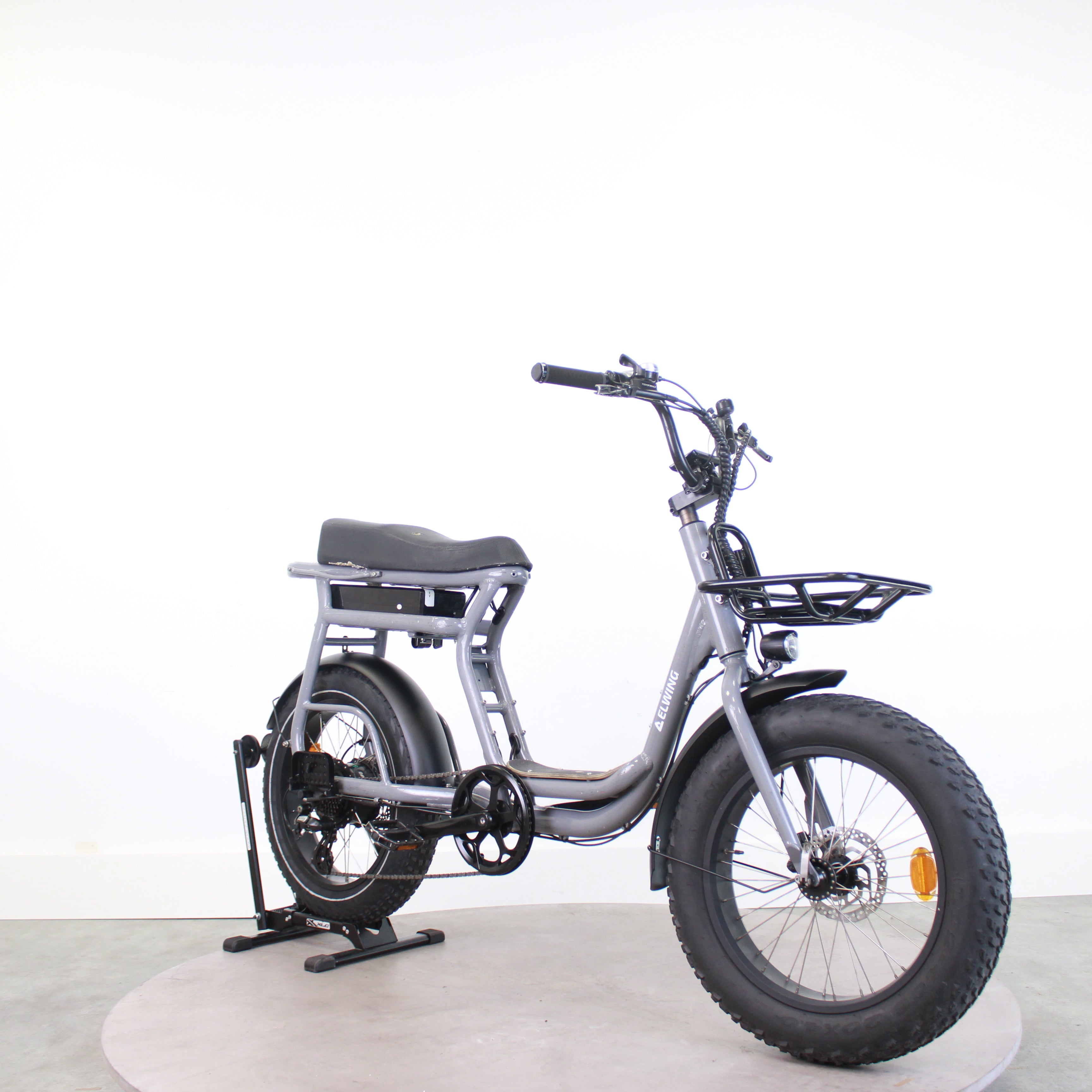 Vélo cargo électrique Elwing Yuvy 1