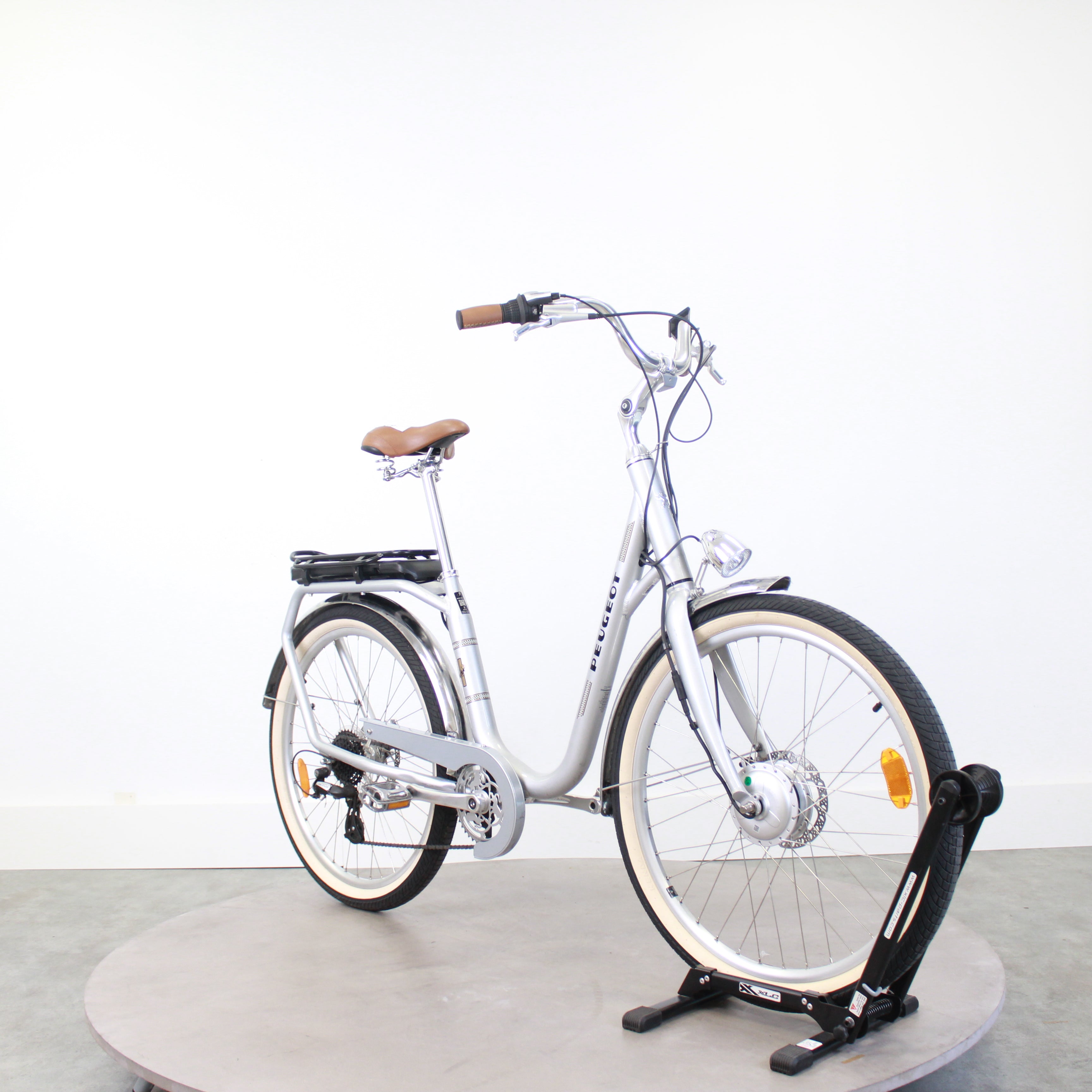 Vélo électrique Peugeot ELC01 E legend