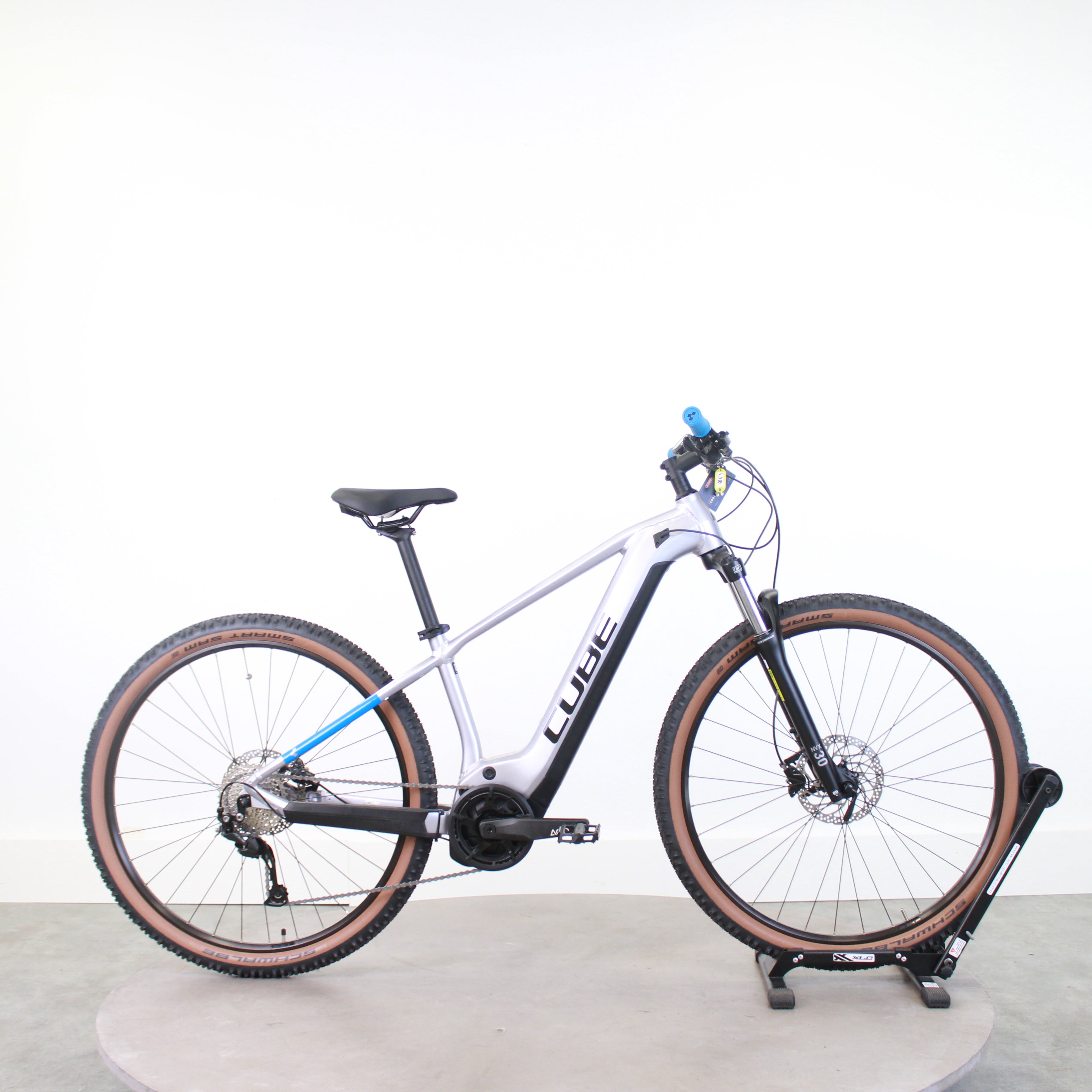 VTT électrique Cube reaction hybrid perf 500 - M