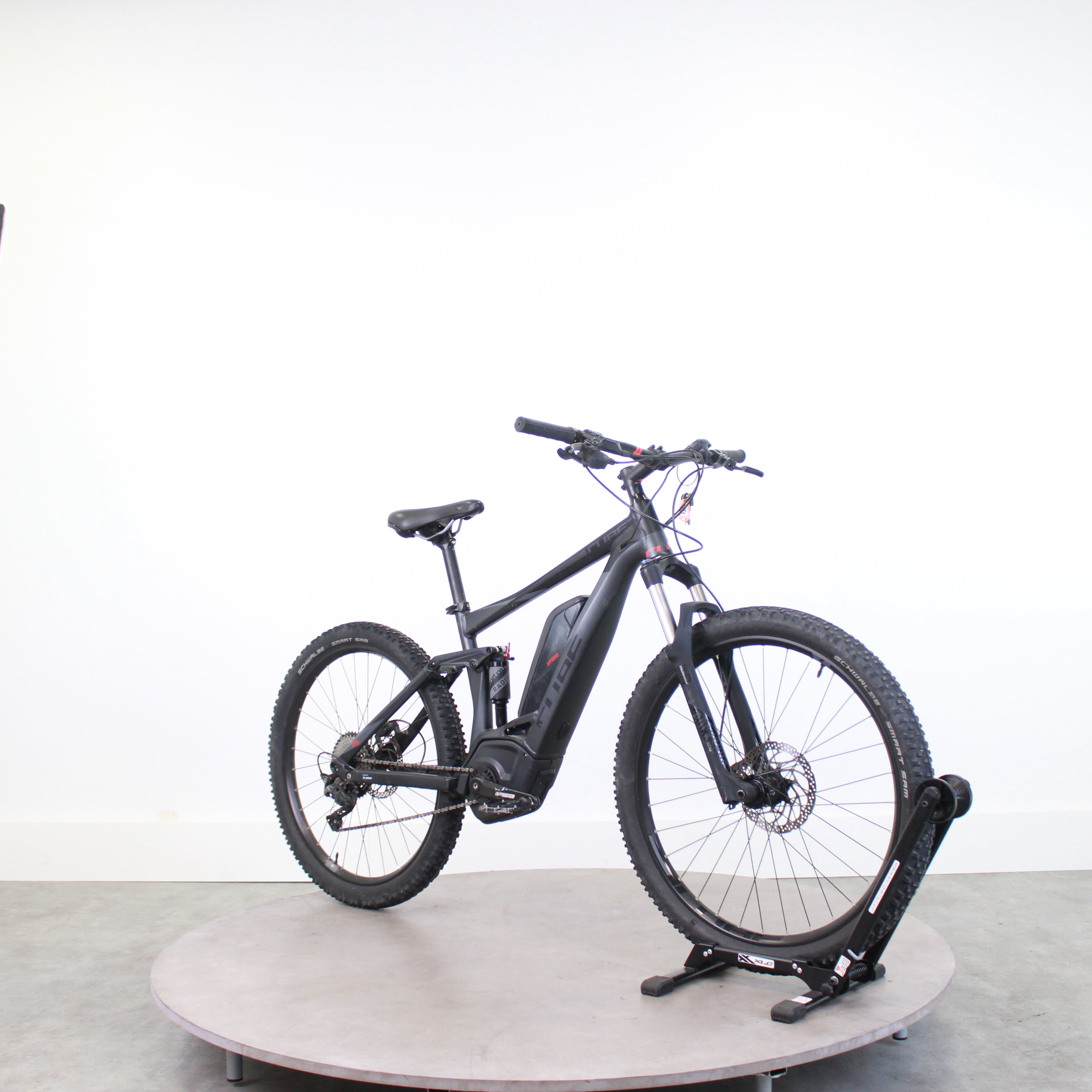 VTT électrique Cube Reaction hybrid one