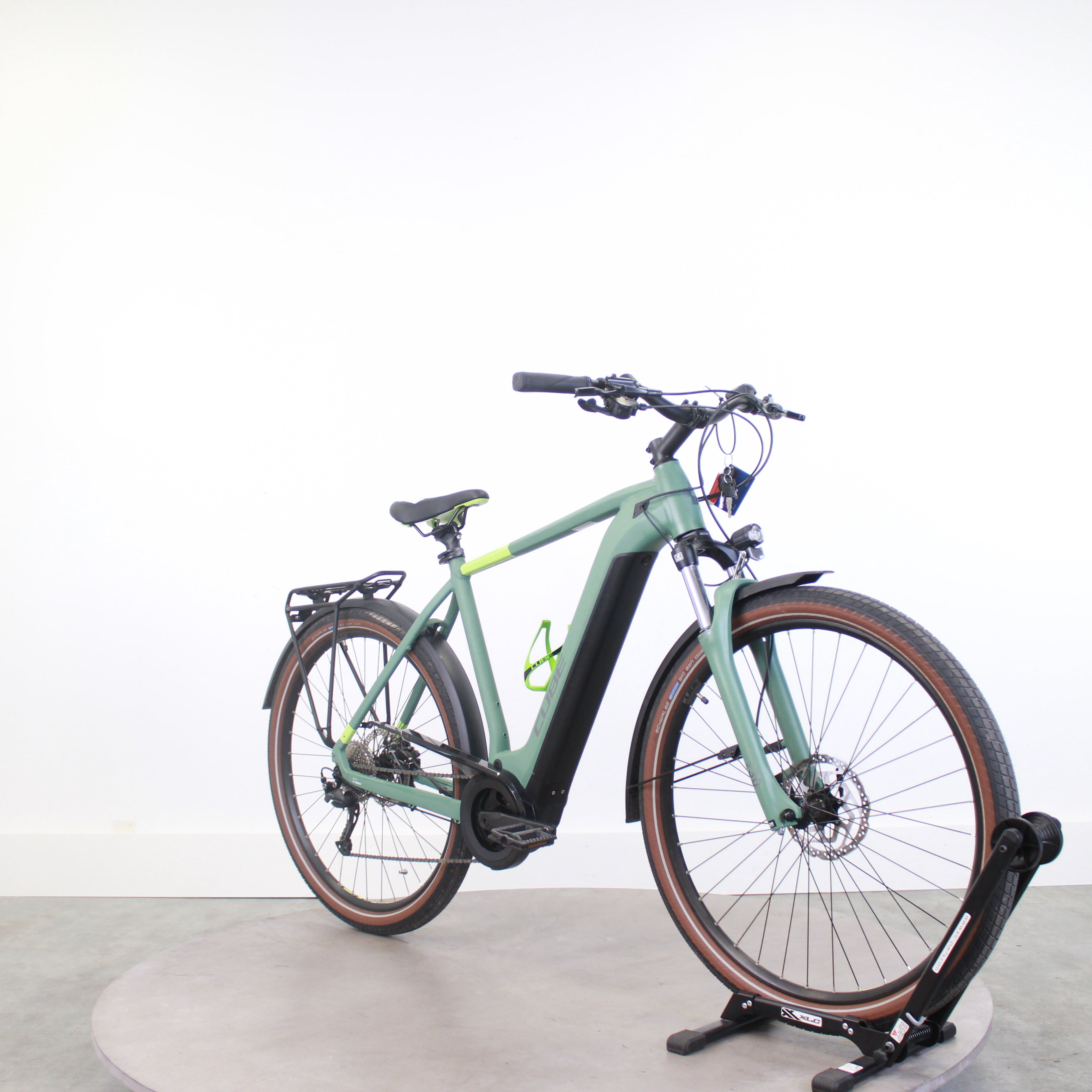 Cube Touring Hybrid ONE 400