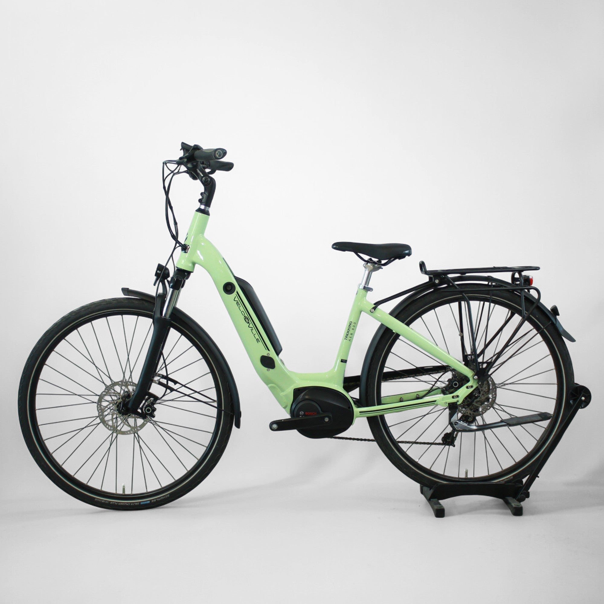 Vélo électrique vélo de ville AEB 800 vert
