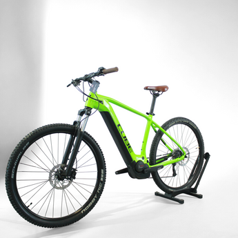 VTT Électrique Semi-Rigide Cube Reaction Hybrid Race 750 Shimano Deore/XT 12V 750 Wh 29'' Bleu Violet Switch 2023 – VCDL SPORTS VTT Électrique Semi-Rigide Cube Reaction Hybrid Race 750 Shimano Deore/XT 12V 750 Wh 29'' Bleu Violet Switch 2023 – VCDL SPORTS