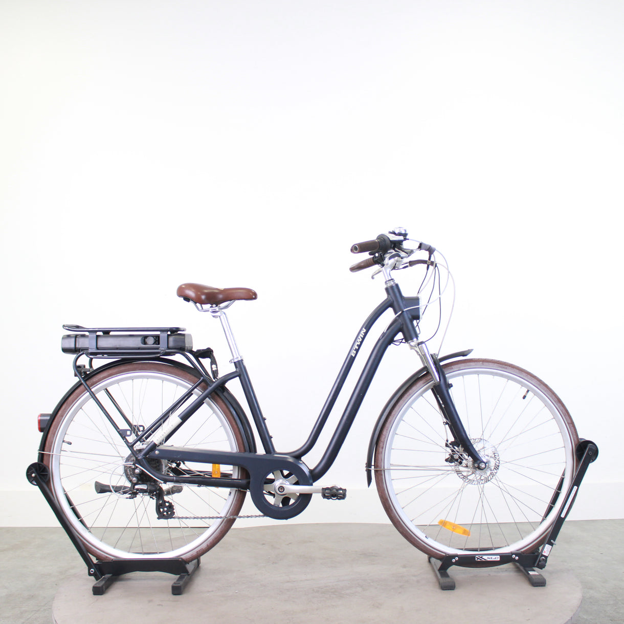 Vélo de ville électrique Decathlon Elops 900E