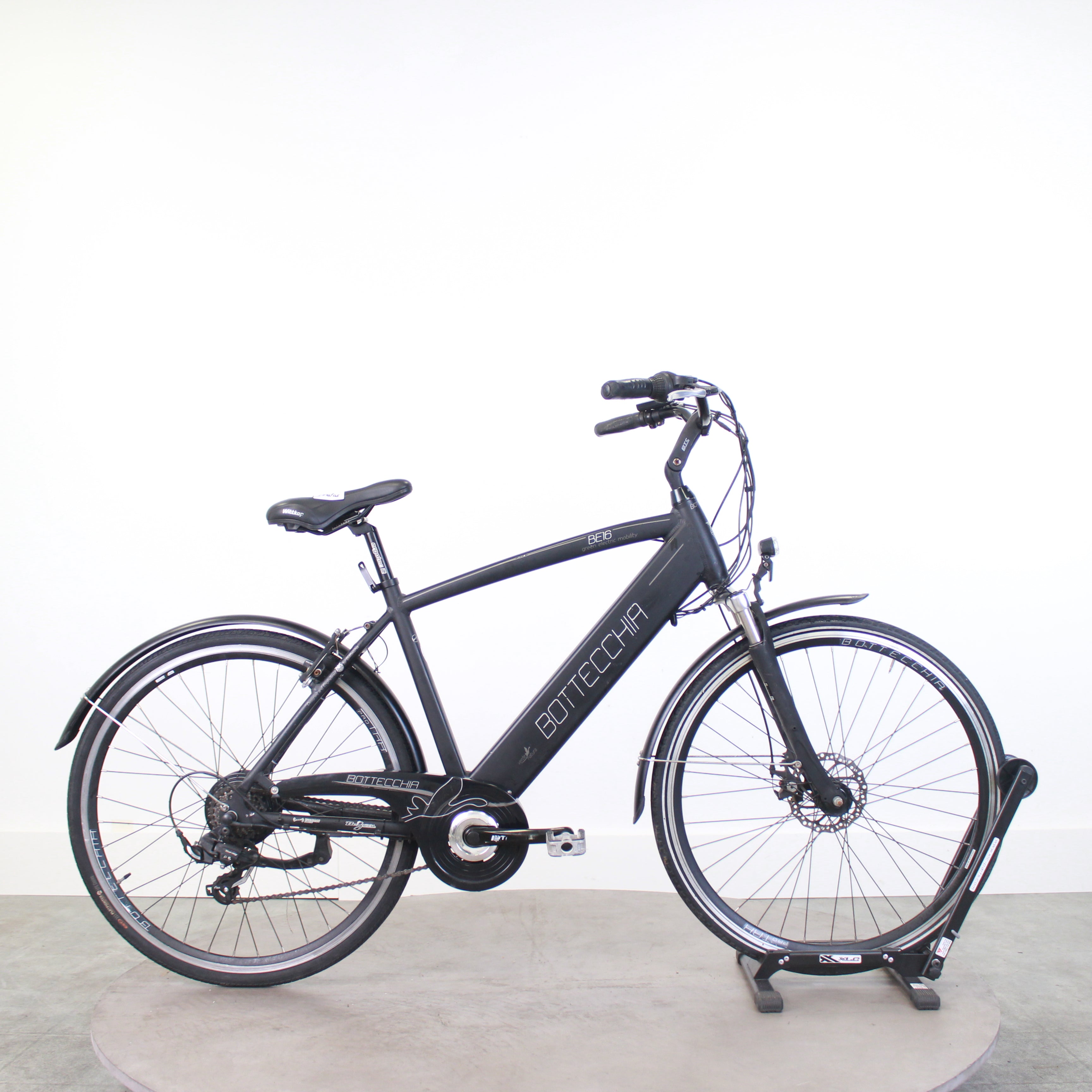 VTC électrique Bottechia BE 16