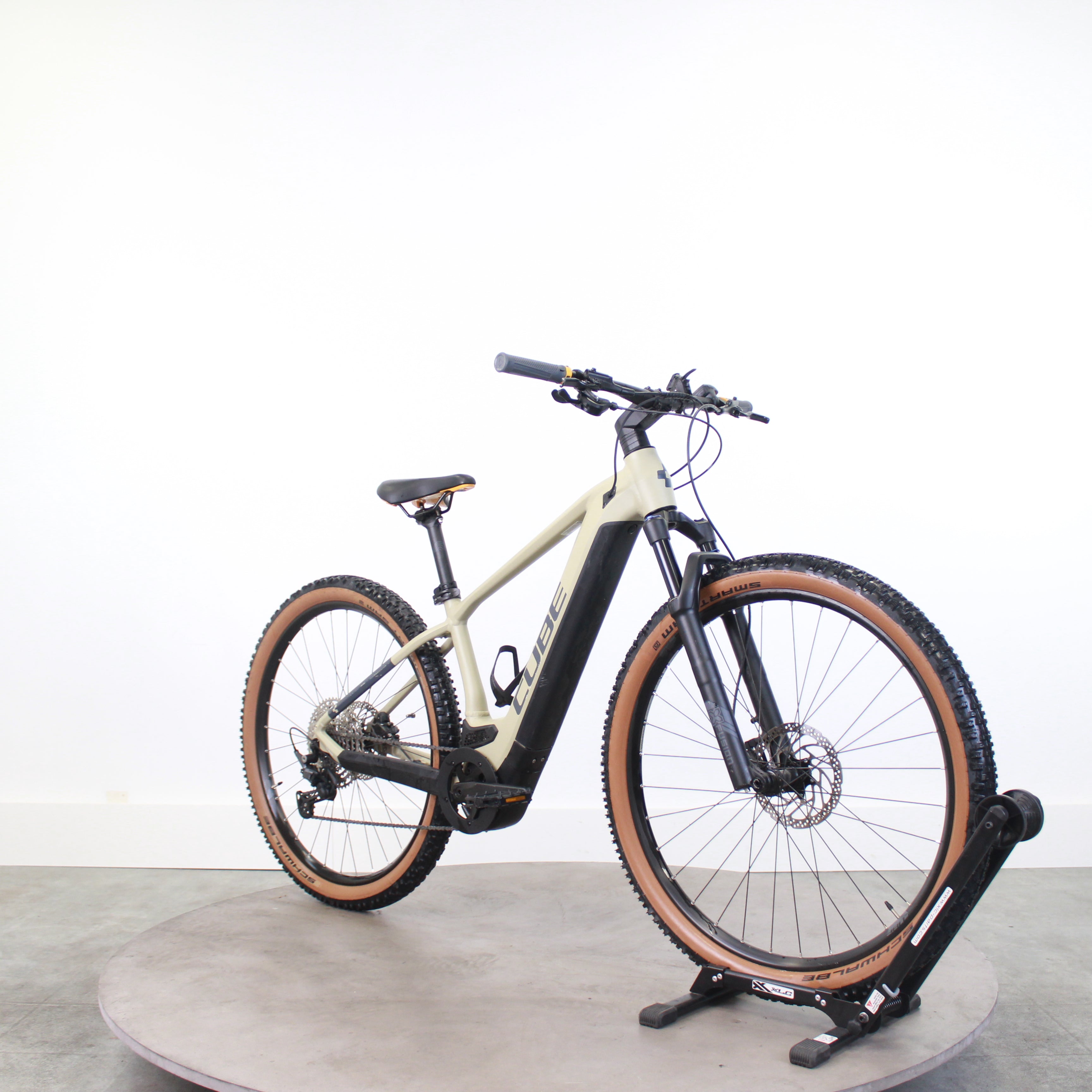 VTT électrique Cube Reaction Hybrid Pro 500
