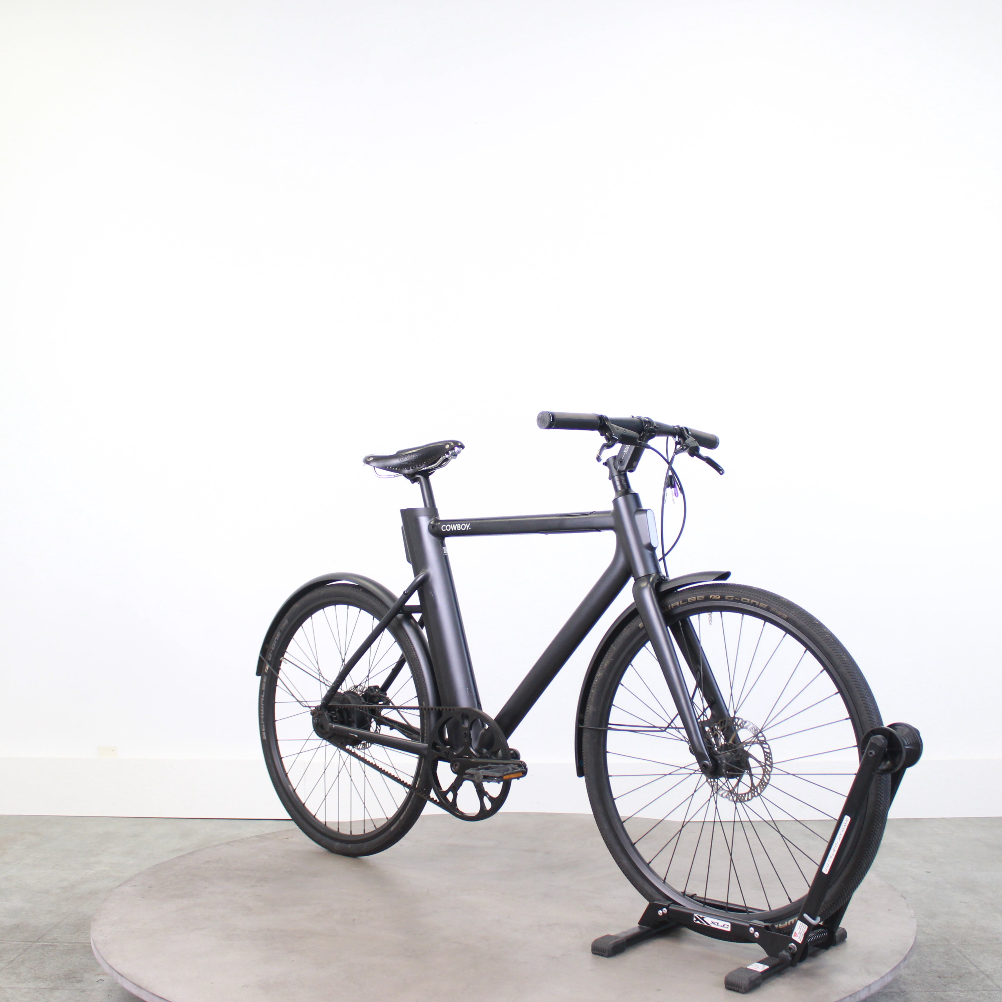 Vélo de ville électrique Cowboy 1