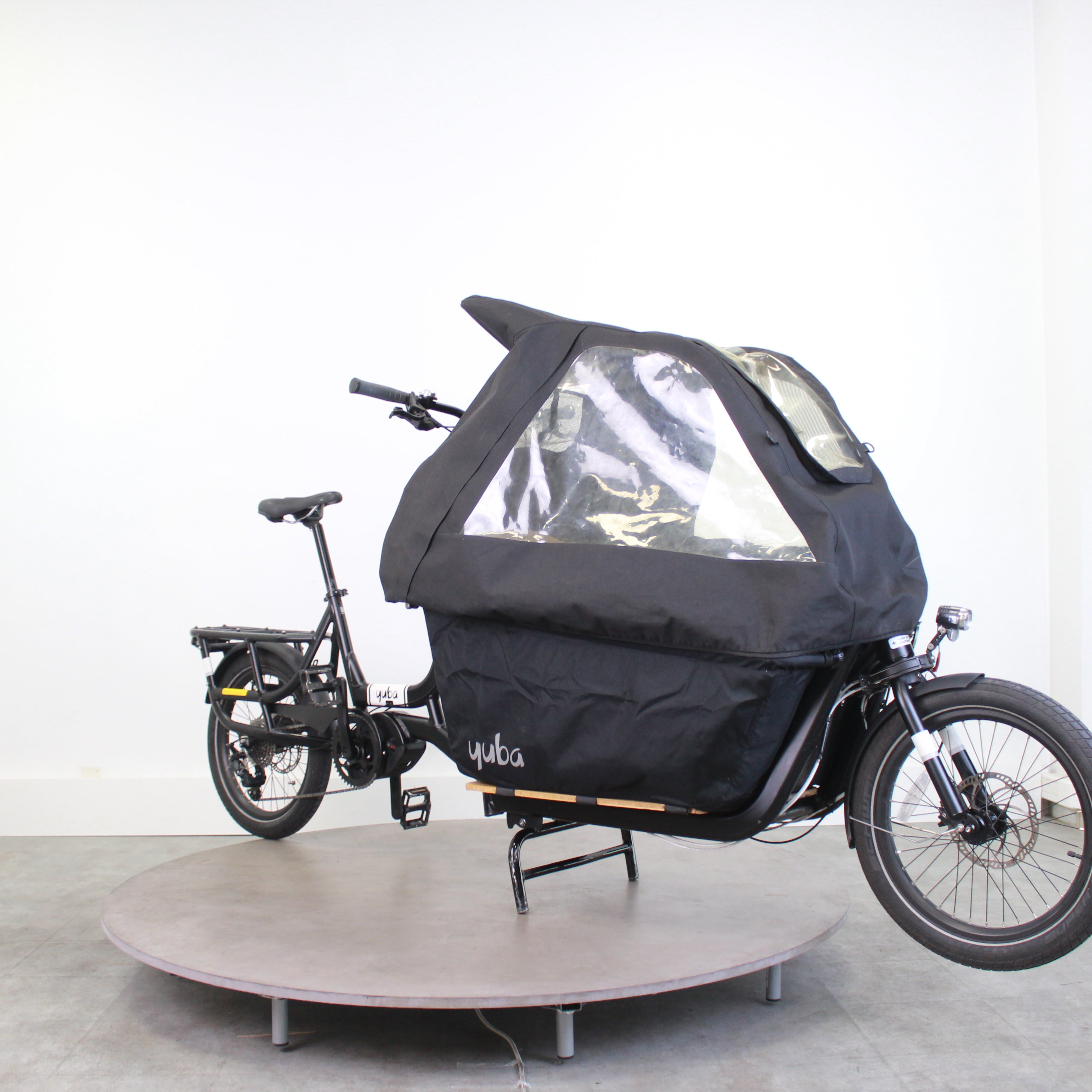 Vélo cargo électrique Yuba Supercargo CL Yuba