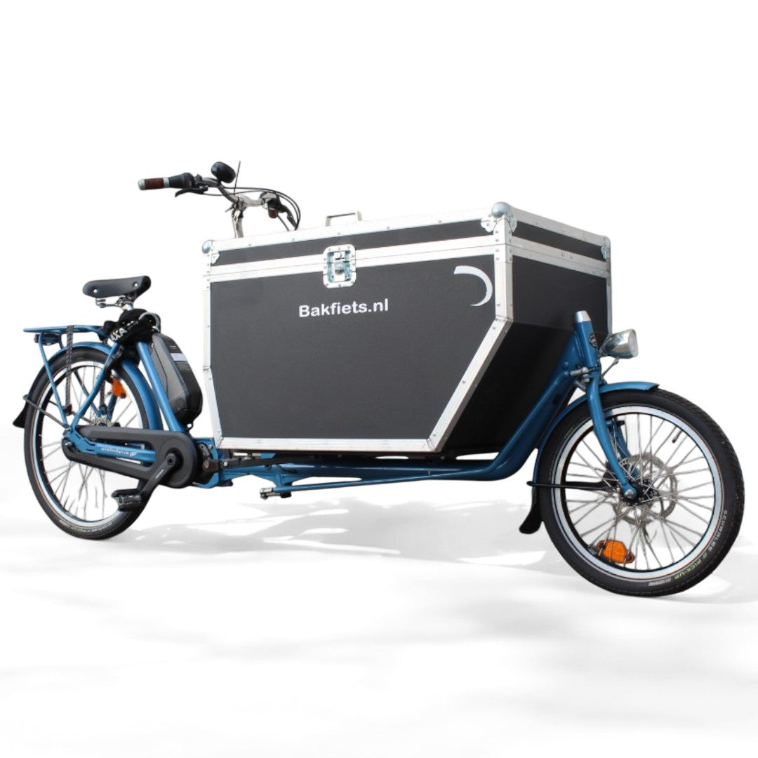 Cargo électrique Amsterdam Air Bakfiets steps flightcase