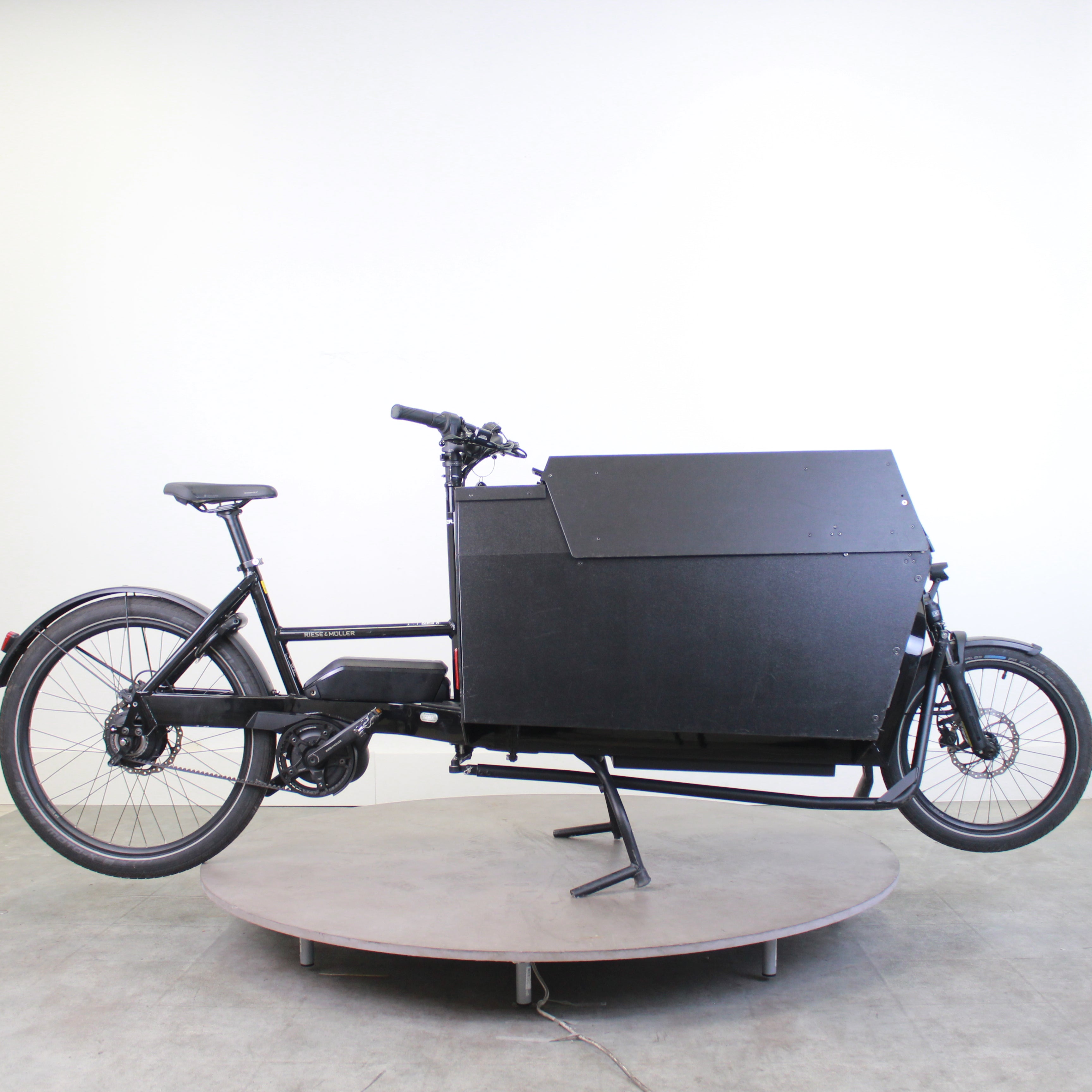 Vélo cargo électrique Riese & Muller transporter2 85