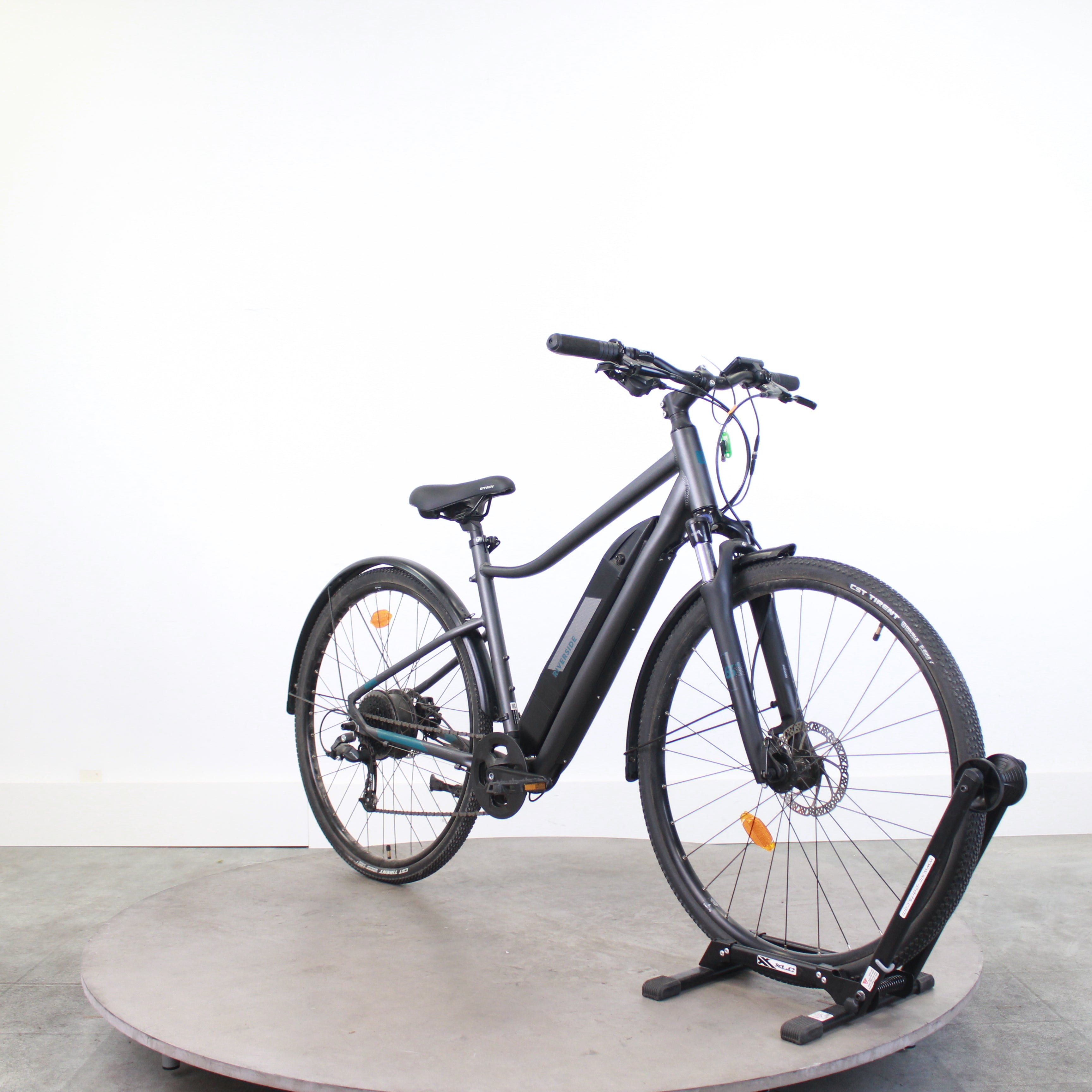 VTC électrique Decathlon Riverside 500