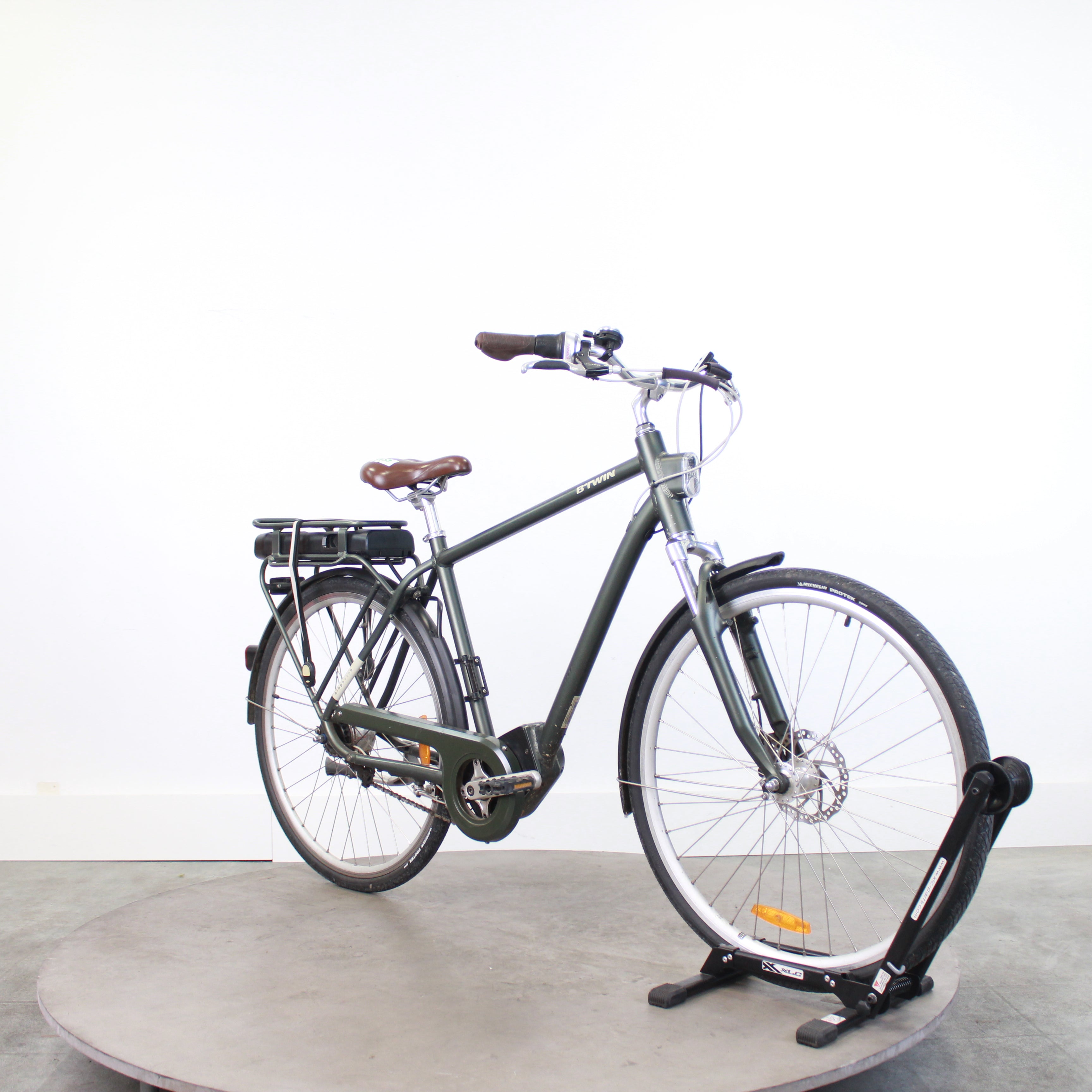 Vélo de ville électrique Btwin Elops 920e