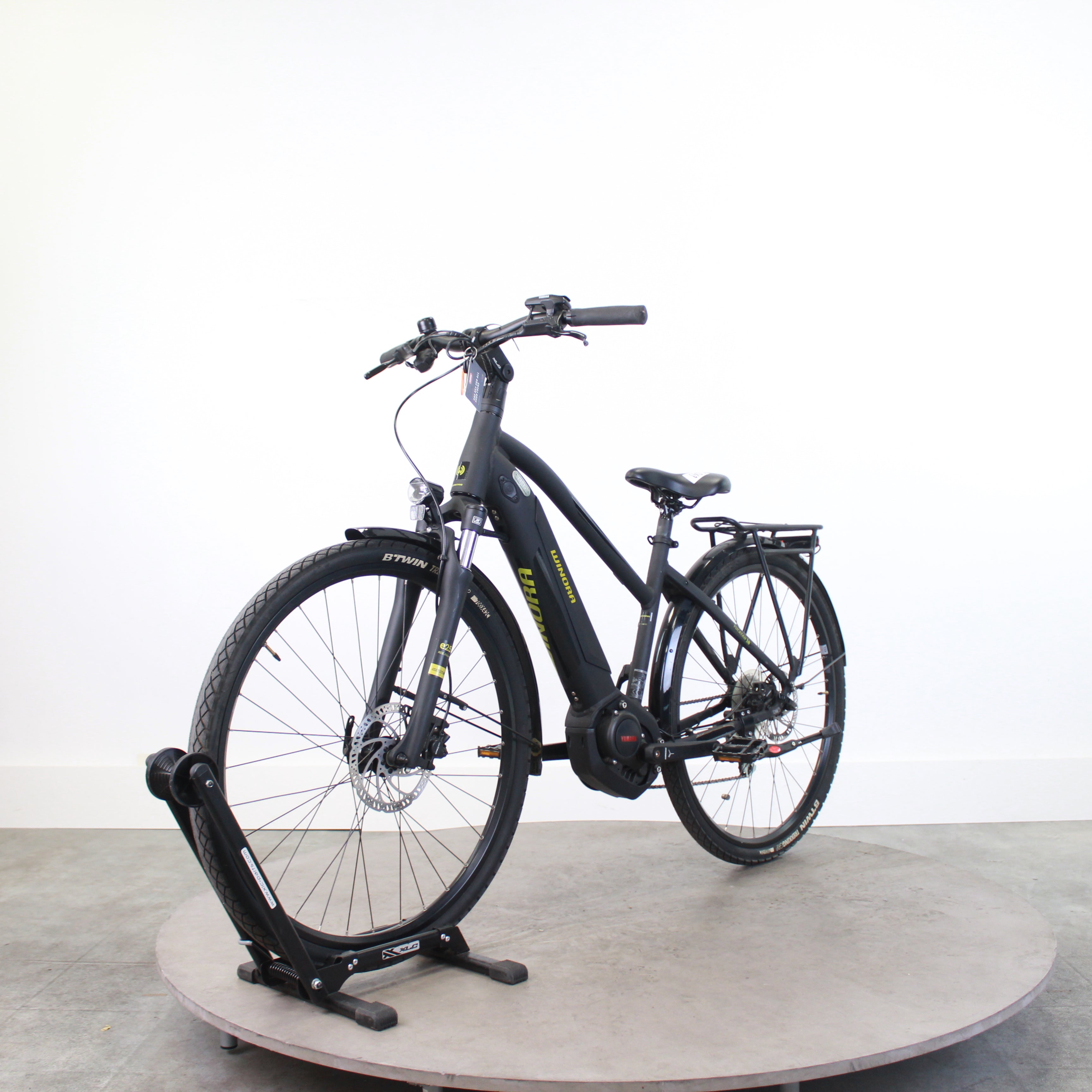 VTC électrique Winora Yucatan 8