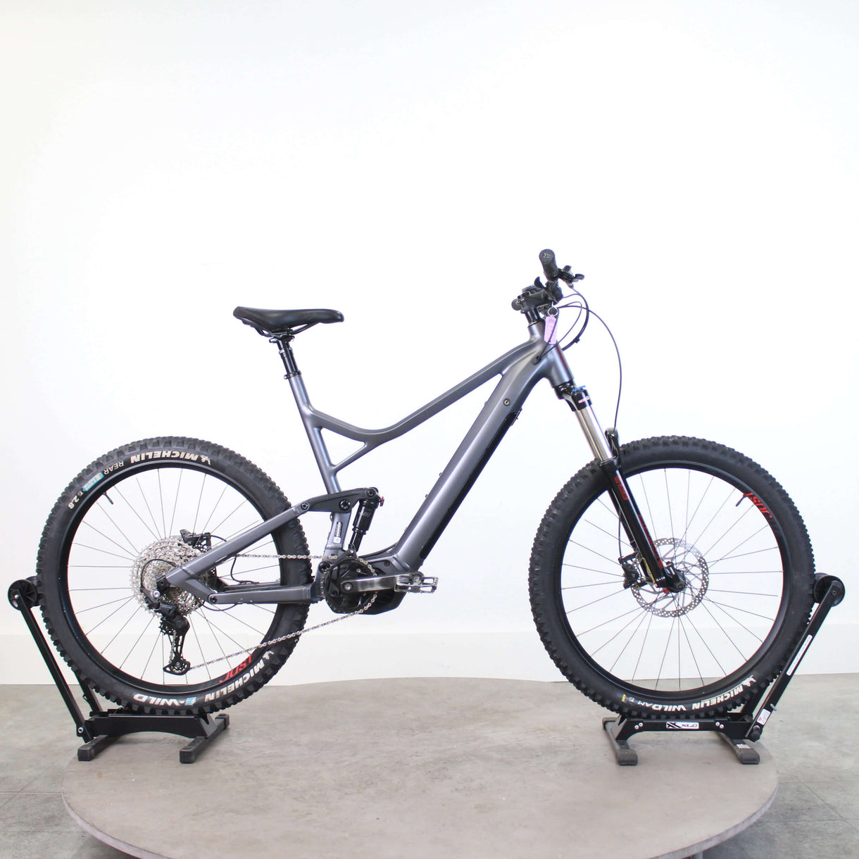 VTT électrique Moustache Samedi 27 Wide 2
