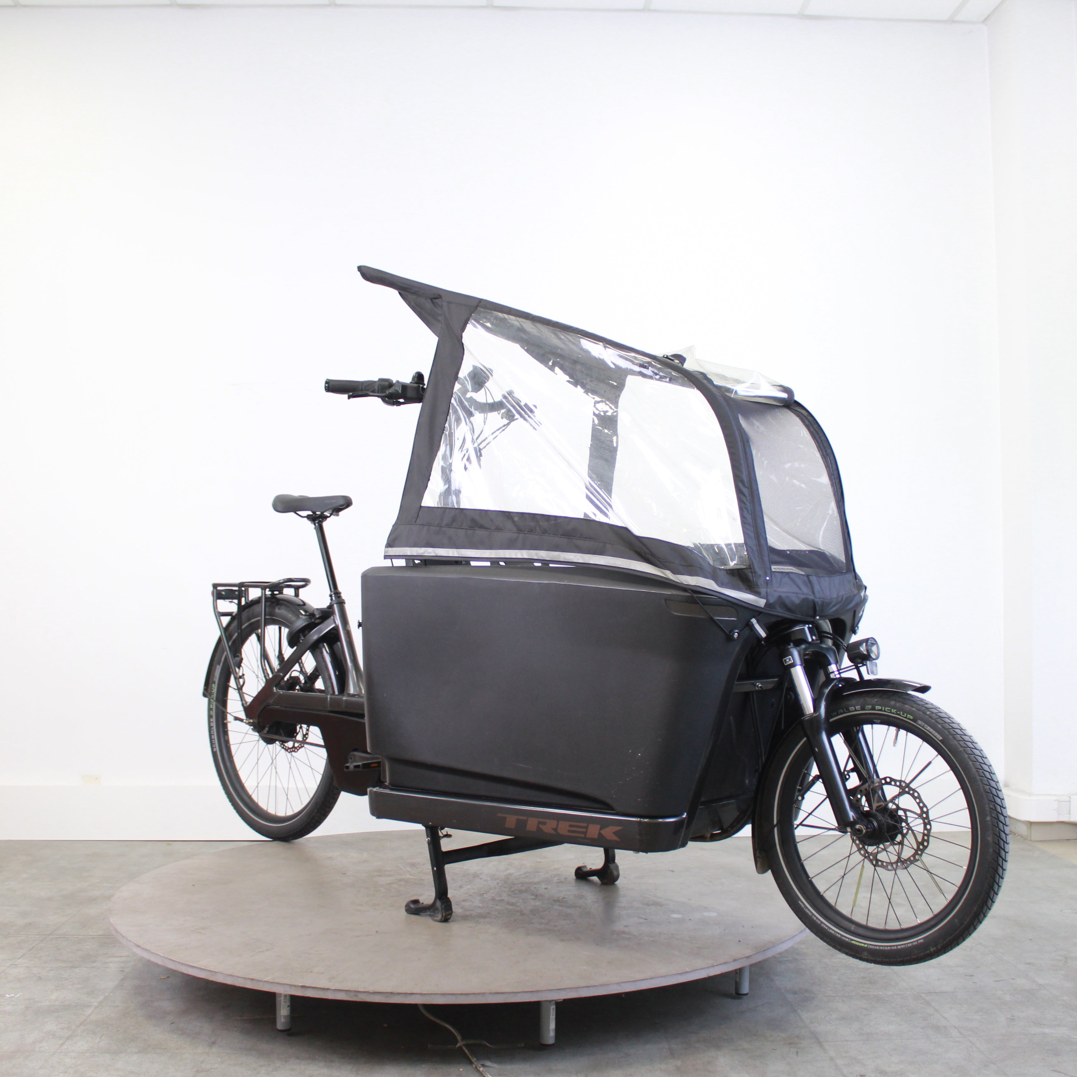 Vélo cargo électrique Trek Fetch+4