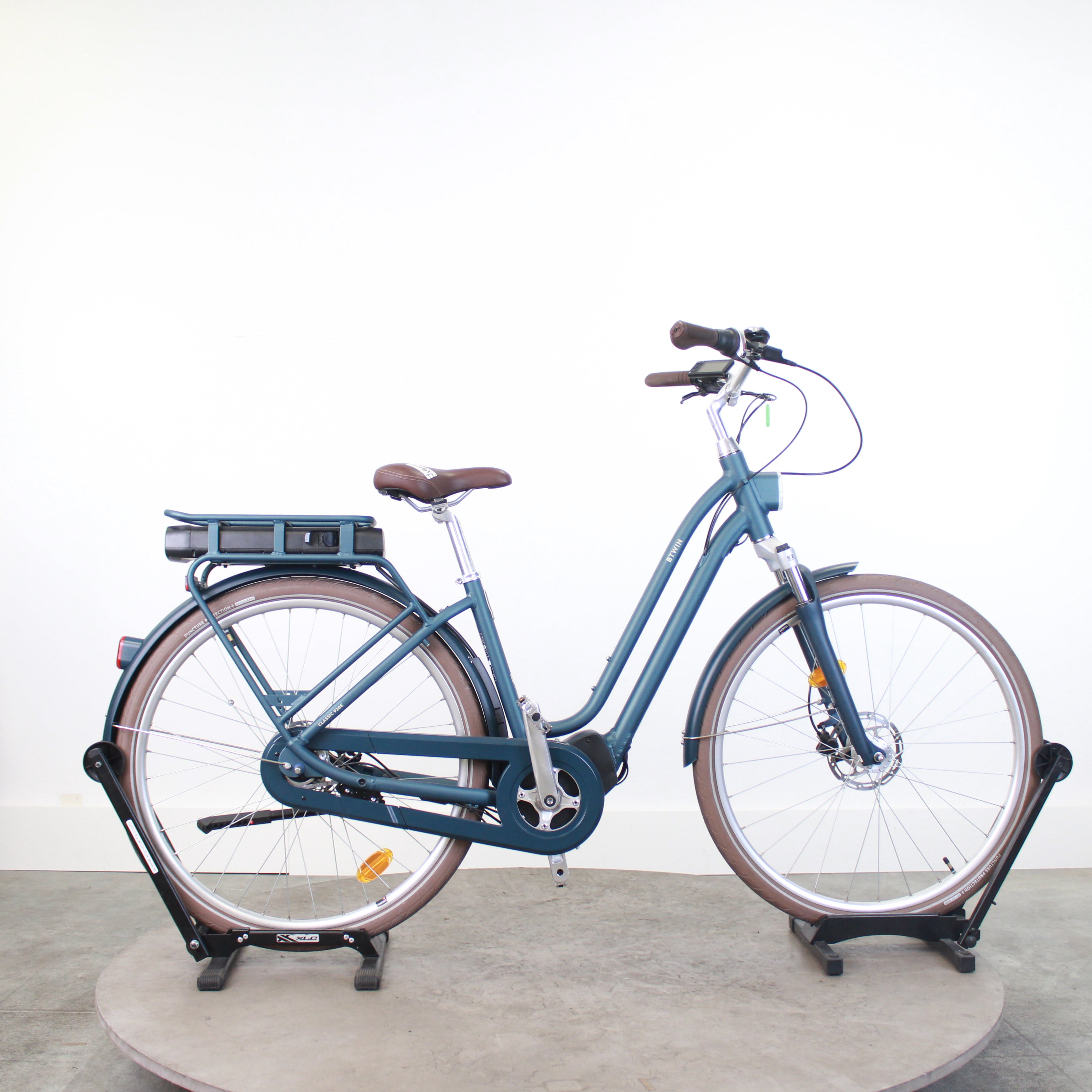 Vélo de ville électrique Elops 920e