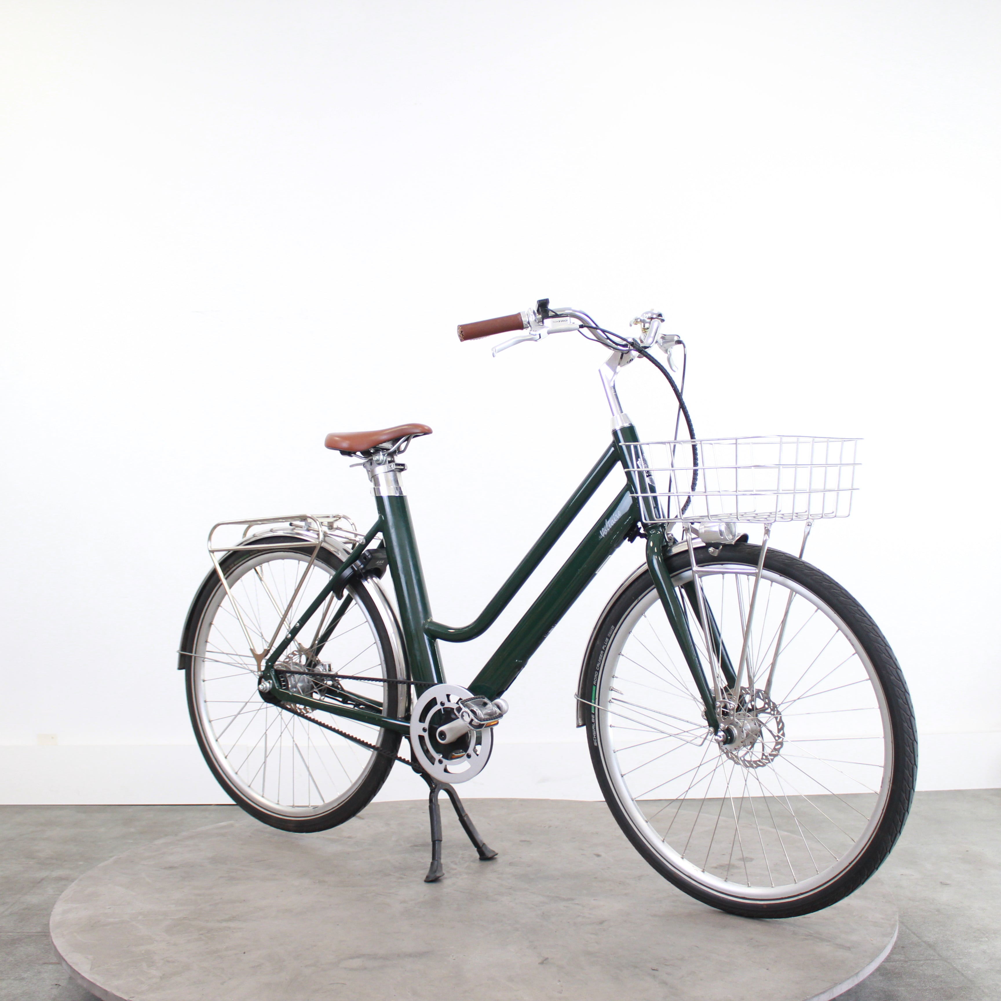 Vélo électrique VAE E-Bike 28 Pouces, Moteur 250W, Batterie 36V 15Ah, 7