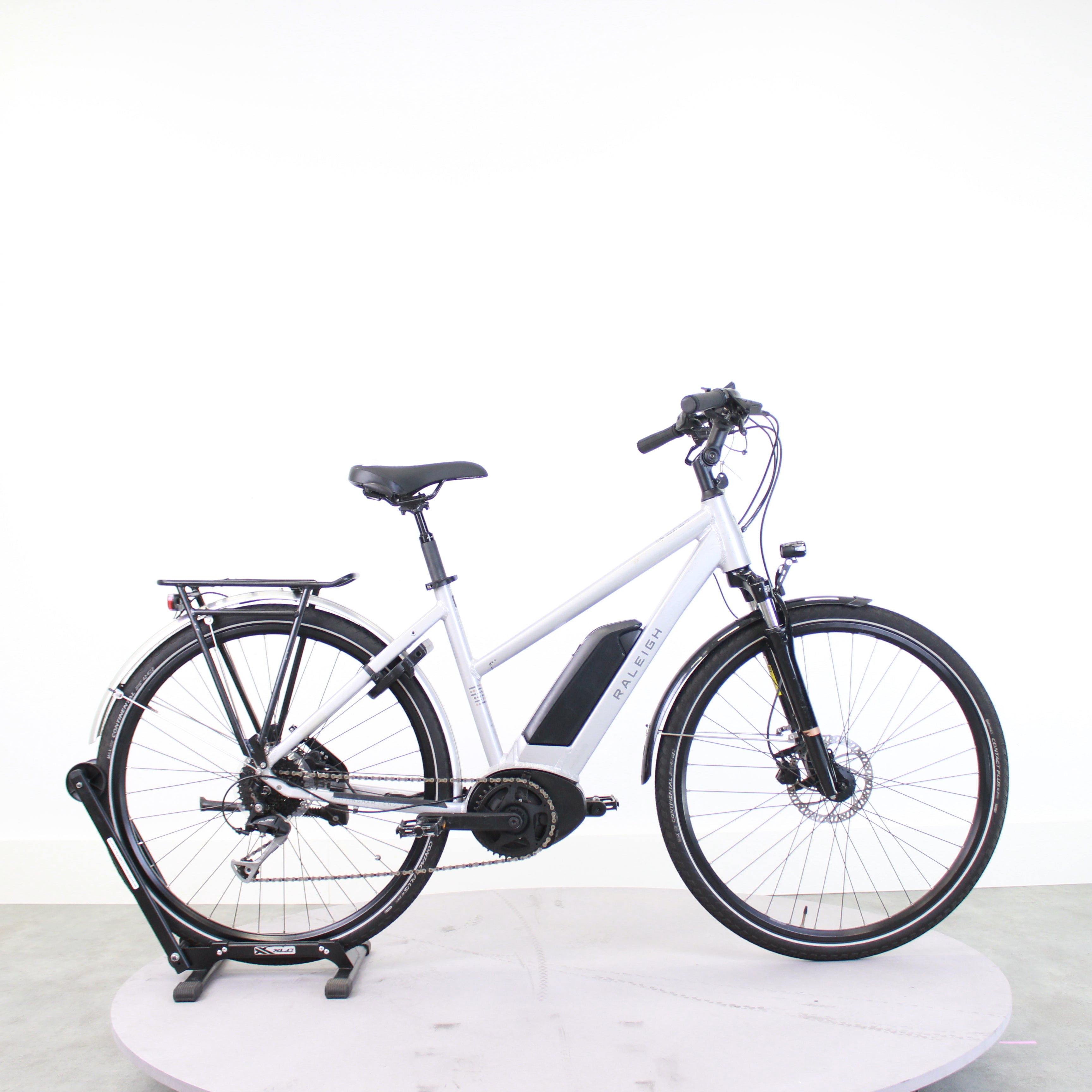 VTC électrique Raleigh Motus Grand Tour