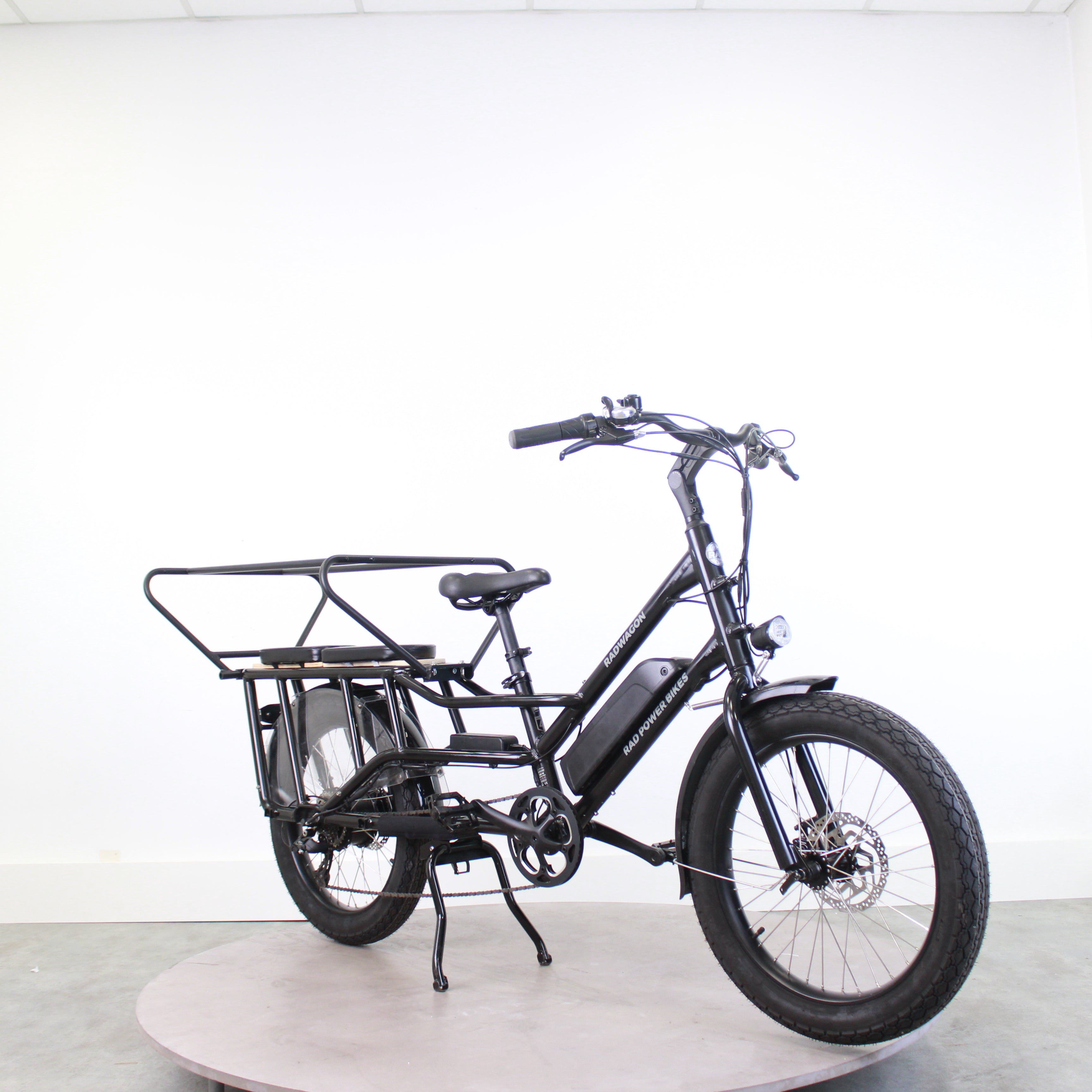 Vélo cargo électrique Rad Power Bikes RadWagon 4 (équipé)
