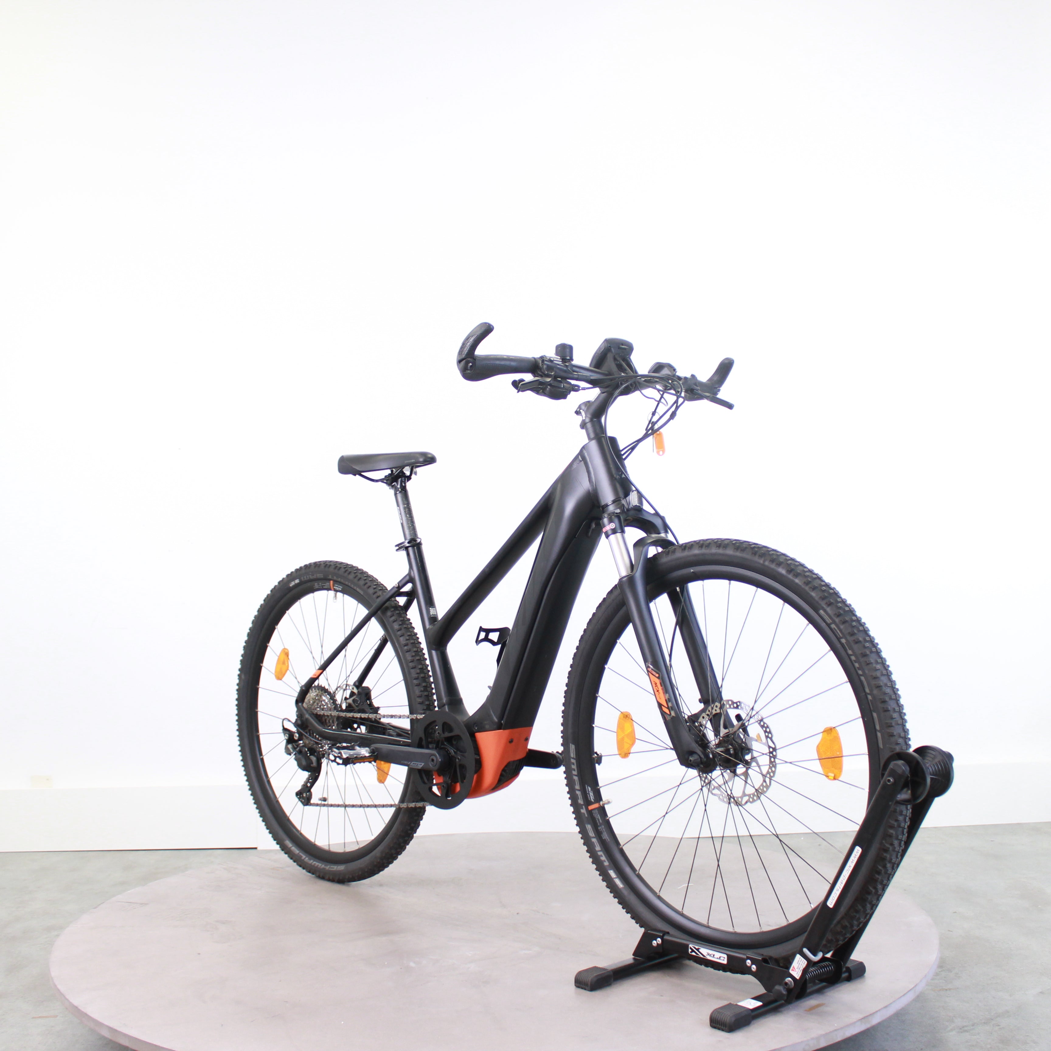 VTC électrique KTM Macina cross 625