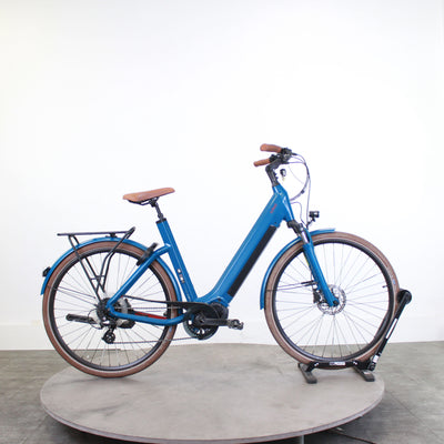 Vélo de ville électrique O2feel iSwan City Boost 6.1 2023