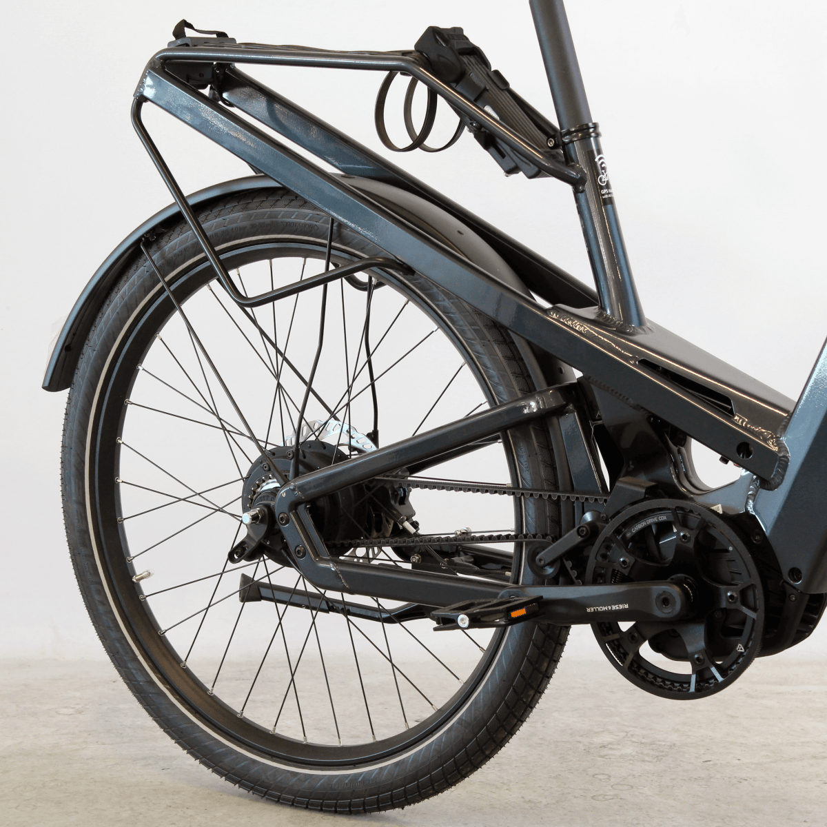 Vélo électrique Homage GT Vario noir | LOEWI