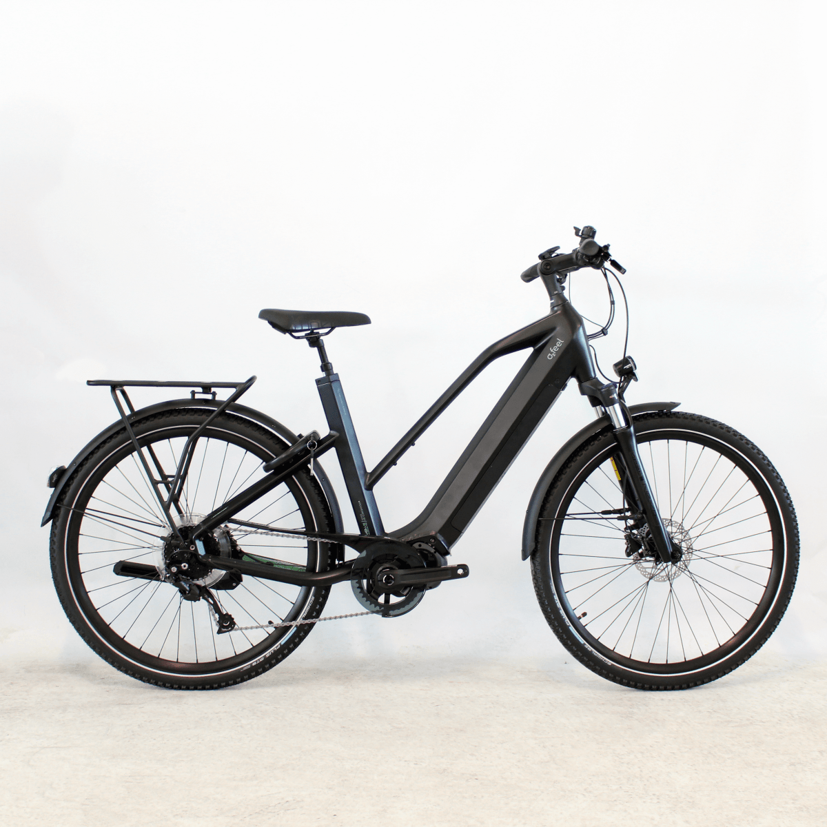 Vélo électrique ISwan Adventure Boost 6.1 noir | LOEWI