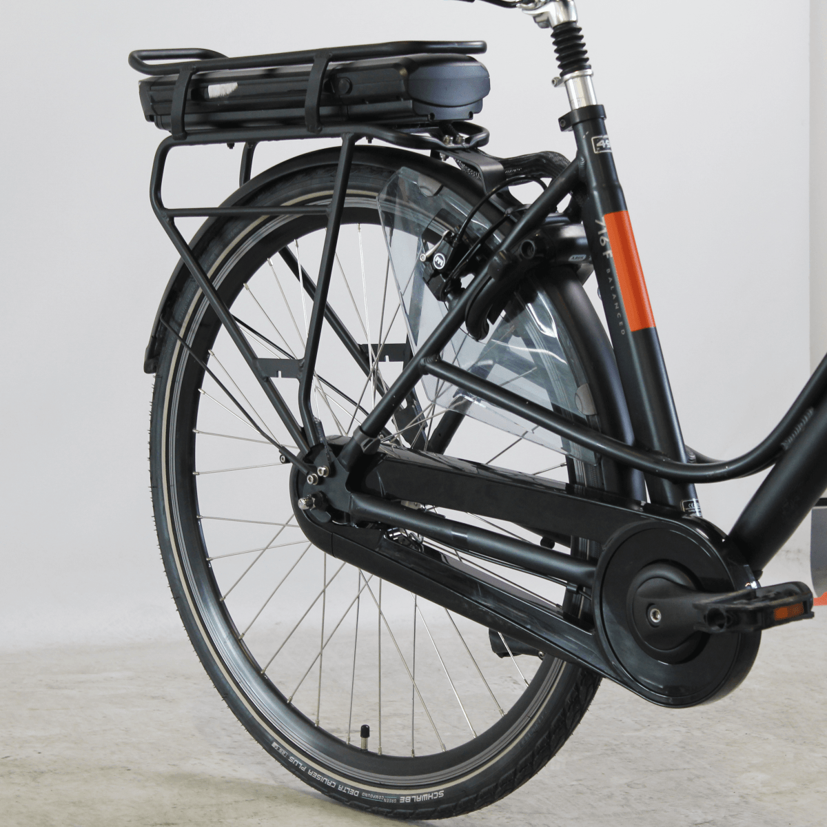 Vélo électrique reconditionné 716F Balanced noir (taille S) | LOEWI