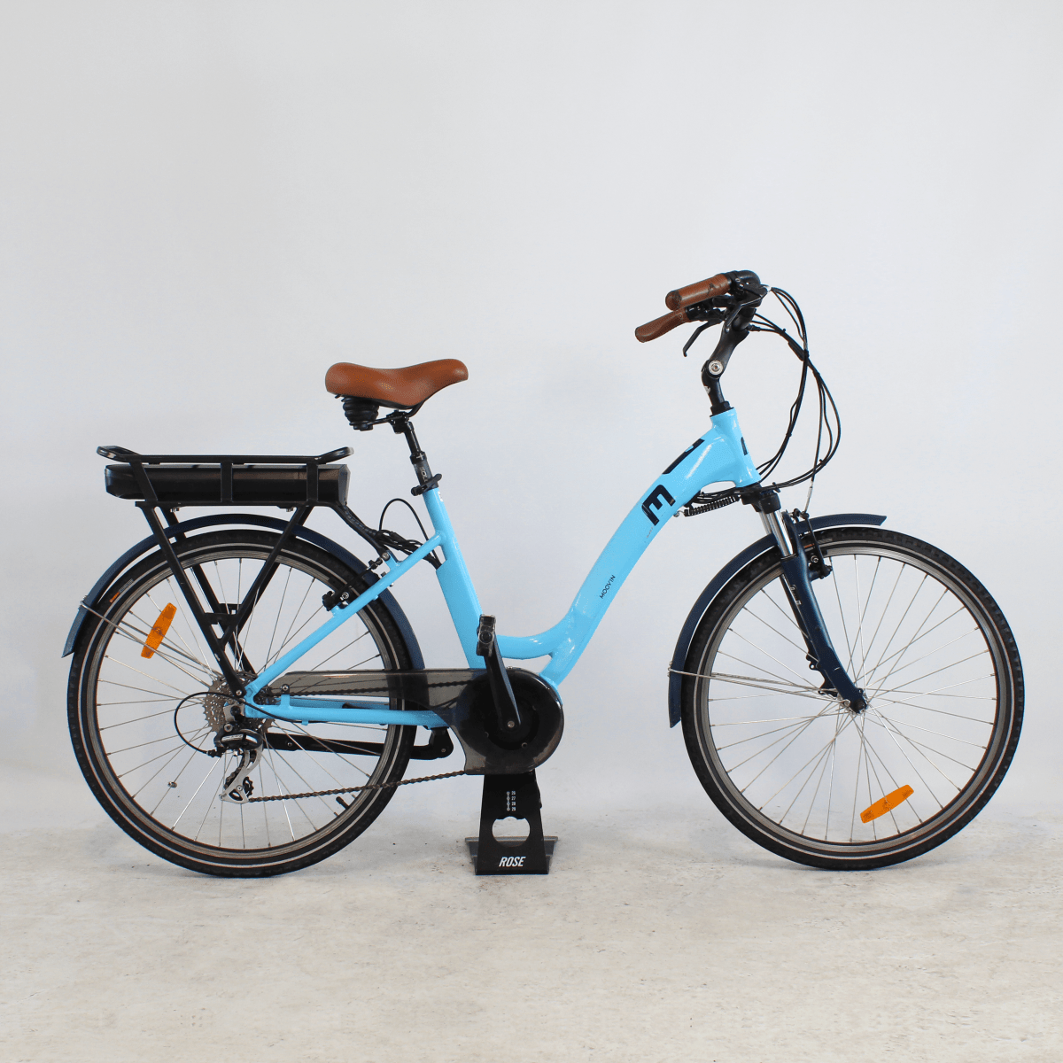 Vélo électrique reconditionné City D8 26" bleu | LOEWI