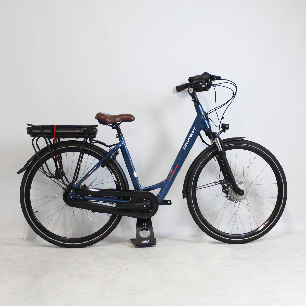 Vélo électrique reconditionné Devron 28126 bleu | LOEWI