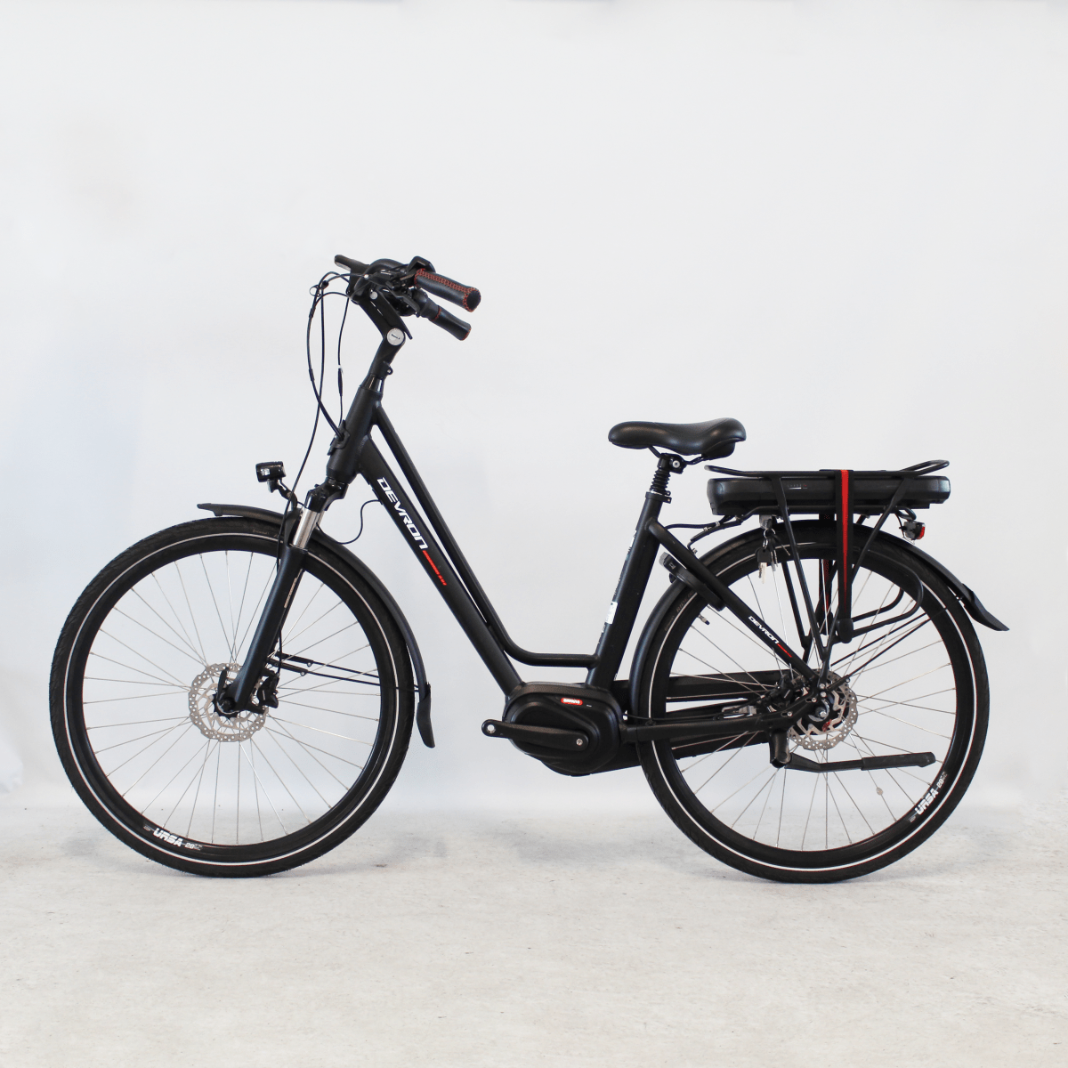 Vélo électrique reconditionné Devron 28412 noir | LOEWI