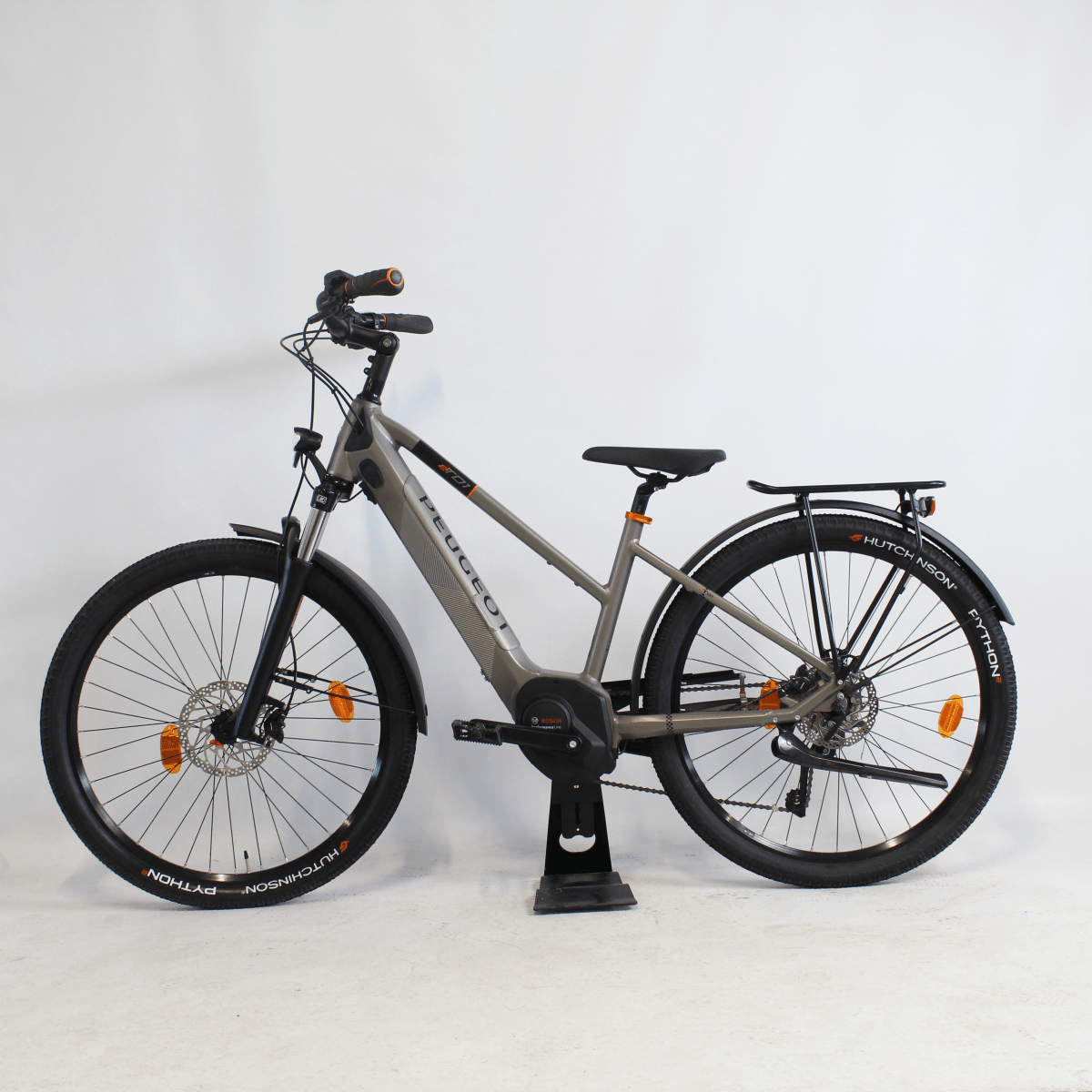 Vélo électrique reconditionné eT01 Crossover D9 gris | LOEWI